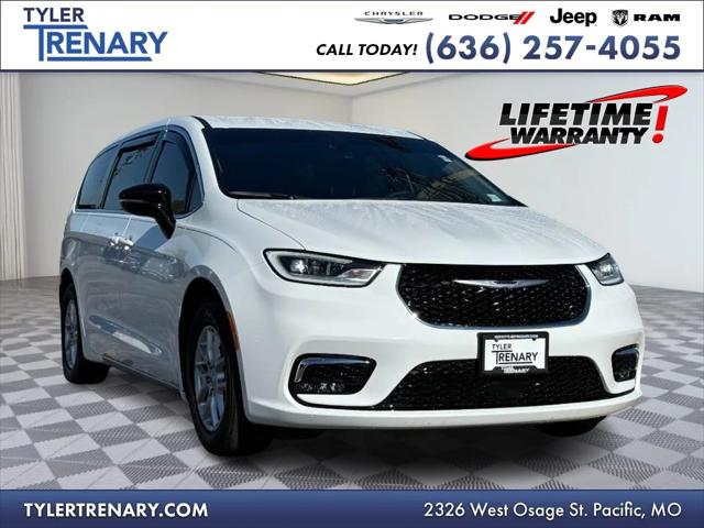 2024 Chrysler Pacifica Touring L 2024 Chrysler Pacifica Touring L