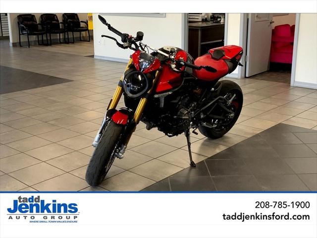 2023 Ducati Monster SP