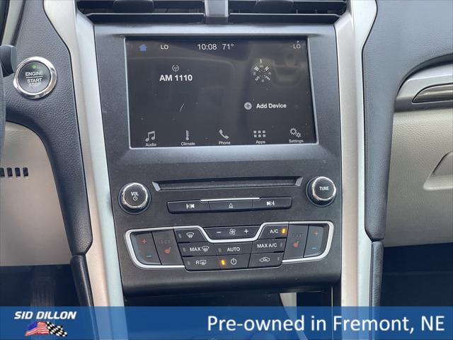 2017 Ford Fusion SE
