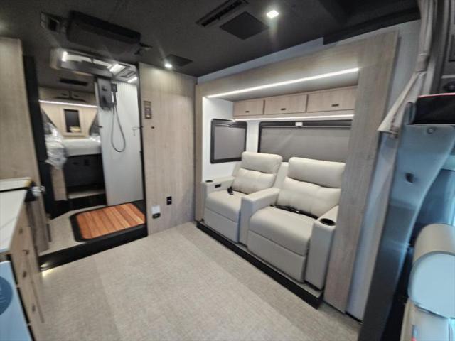 2026 Mercedes-Benz Sprinter 4500 Chassis Standard Roof 4-Cyl Diesel HO