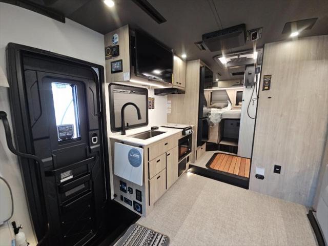 2026 Mercedes-Benz Sprinter 4500 Chassis Standard Roof 4-Cyl Diesel HO