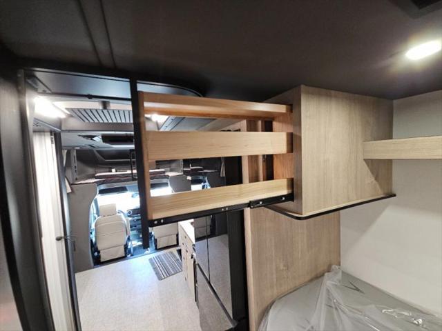 2026 Mercedes-Benz Sprinter 4500 Chassis Standard Roof 4-Cyl Diesel HO