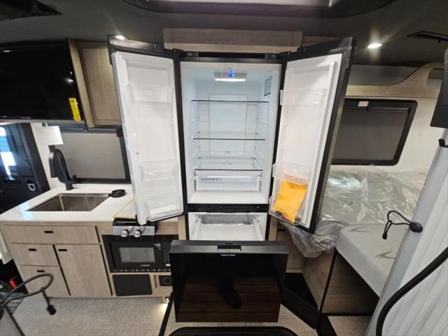 2026 Mercedes-Benz Sprinter 4500 Chassis Standard Roof 4-Cyl Diesel HO