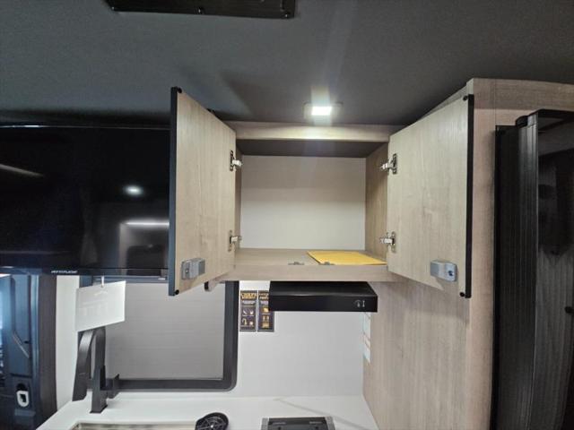 2026 Mercedes-Benz Sprinter 4500 Chassis Standard Roof 4-Cyl Diesel HO