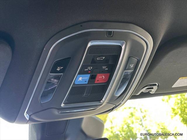 2022 Jeep Wagoneer Series II 4x4