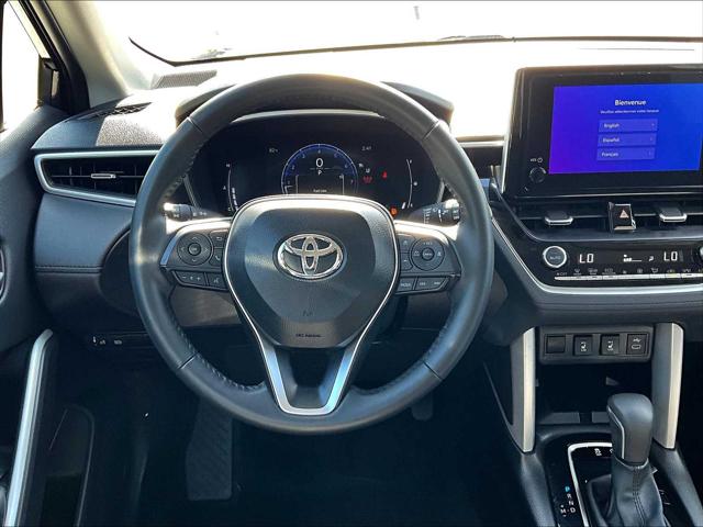 2025 Toyota Corolla Cross XLE