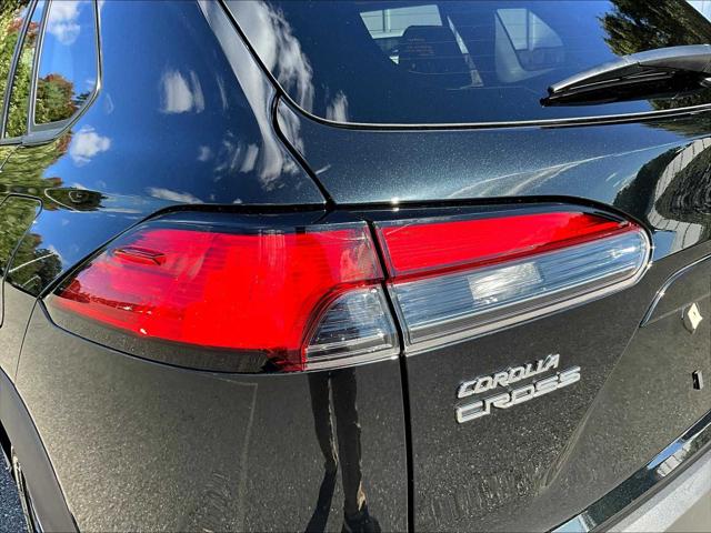 2025 Toyota Corolla Cross XLE