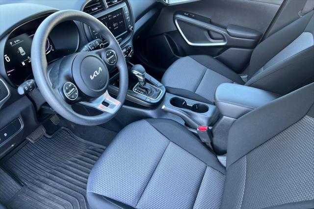 2024 Kia Soul LX