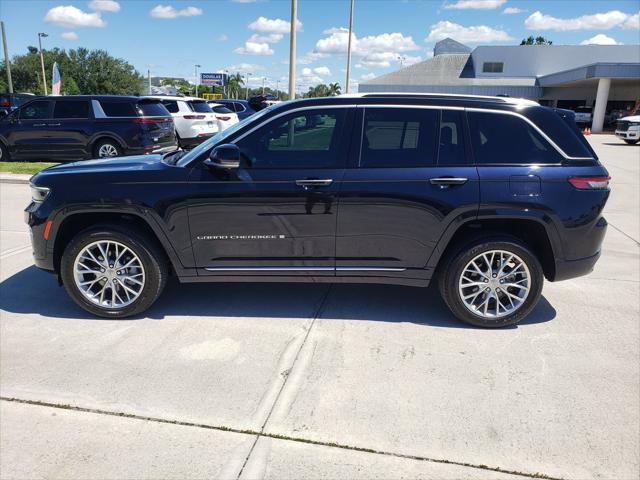 2023 Jeep Grand Cherokee Summit 4x2