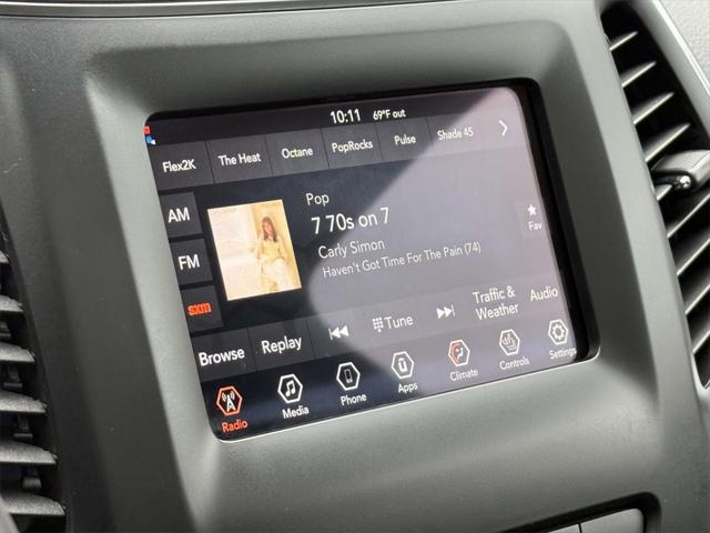 2021 Jeep Cherokee Latitude Lux 4X4 2021 Jeep Cherokee Latitude Lux 4X4