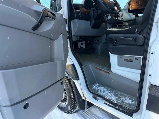 2015 Freightliner Sprinter Normal Roof