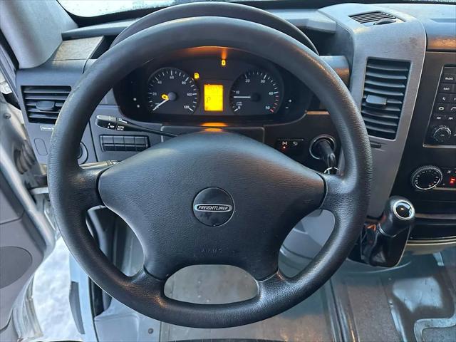 2015 Freightliner Sprinter Normal Roof