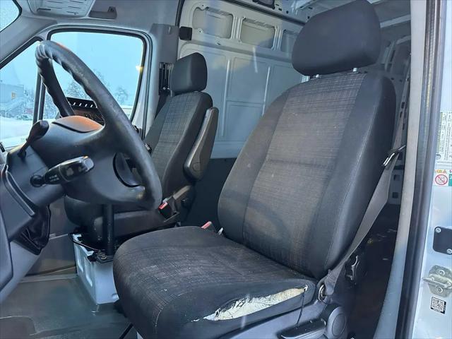 2015 Freightliner Sprinter Normal Roof