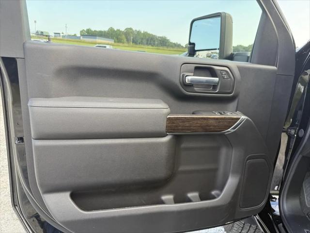 2025 GMC Sierra 2500HD 4WD Regular Cab Long Bed SLE