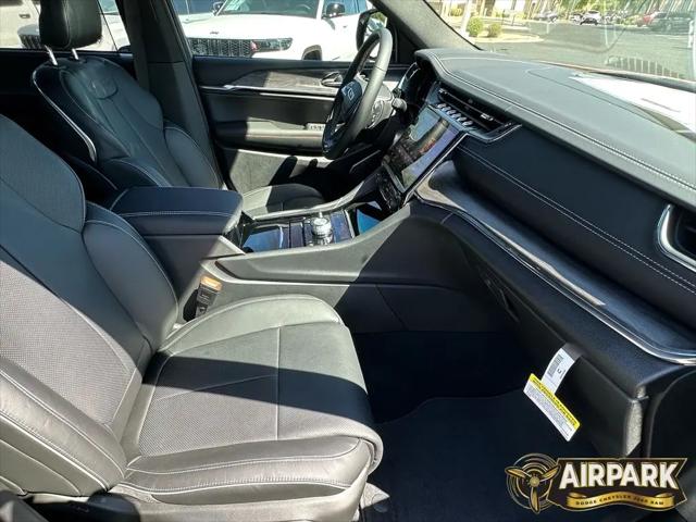2025 Jeep Grand Cherokee Overland 4x4