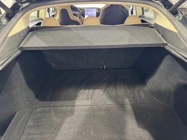 2014 Tesla Model S P85