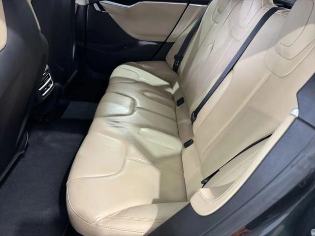 2014 Tesla Model S P85