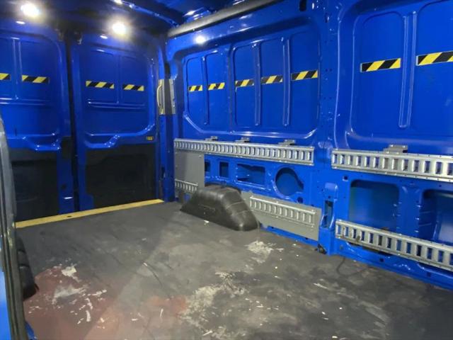 2020 Ford Transit Cargo Van Medium Roof w/LWB