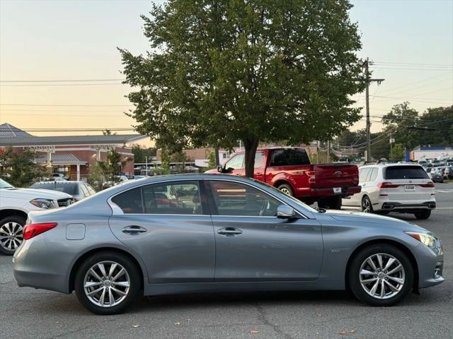 2017 INFINITI Q50 2.0t Premium