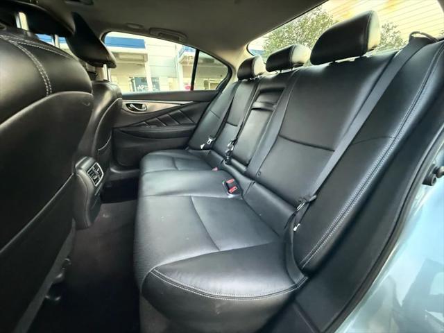 2017 INFINITI Q50 2.0t Premium