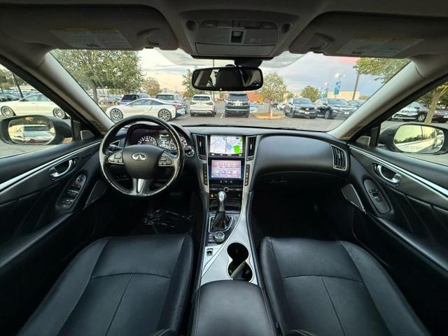 2017 INFINITI Q50 2.0t Premium