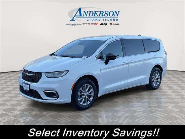 2026 Chrysler Pacifica Select for sale in Grand Island, NE