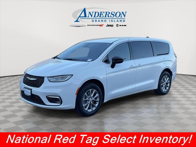 2026 Chrysler Pacifica Select for sale in Grand Island, NE