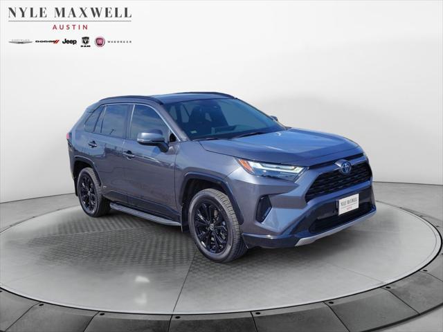 2023 Toyota RAV4 Hybrid SE
