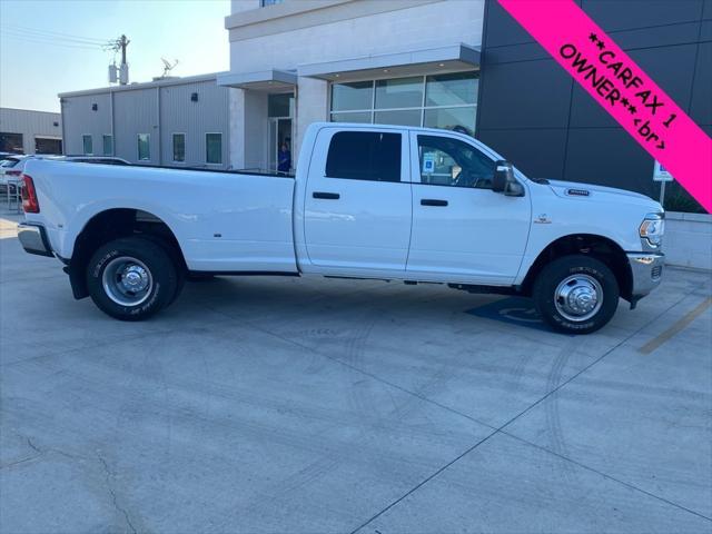 2024 RAM 3500 Tradesman Crew Cab 4x4 8 Box