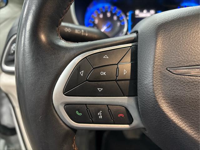 Used 2017 Chrysler Pacifica For Sale in Wilmington, OH