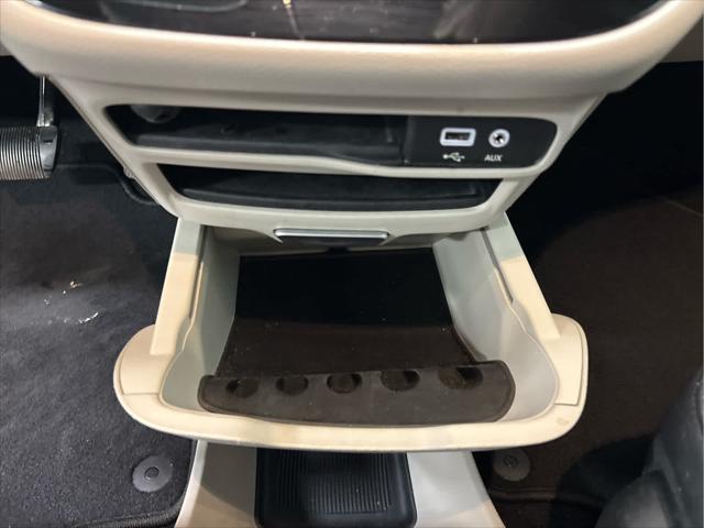 Used 2017 Chrysler Pacifica For Sale in Wilmington, OH
