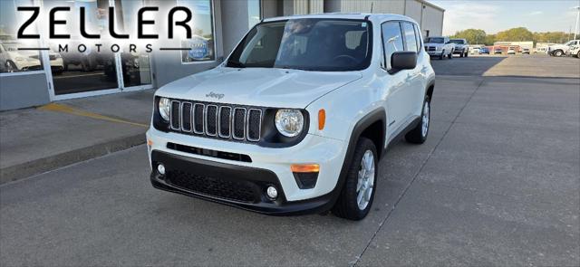 2022 Jeep Renegade Latitude 4x4 2022 Jeep Renegade Latitude 4x4