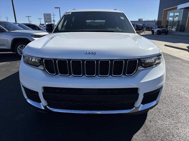 2025 Jeep Grand Cherokee GRAND CHEROKEE L LAREDO 4X2