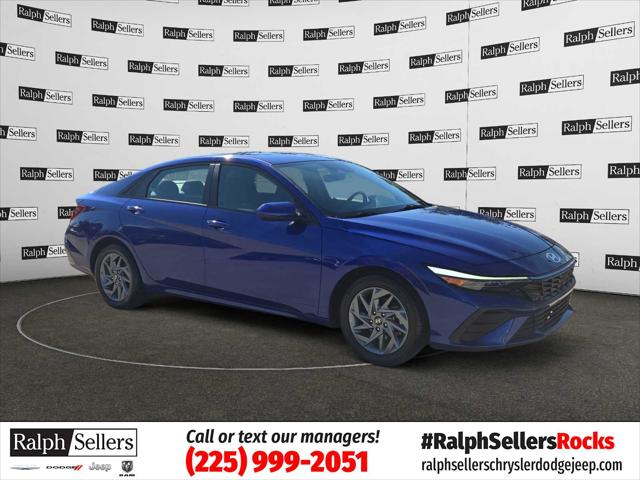 2024 Hyundai Elantra SEL 2024 Hyundai Elantra SEL