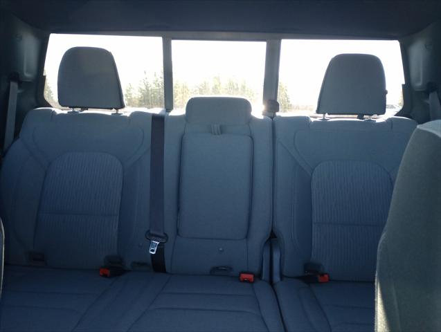 2022 Ram 1500 Big Horn Crew Cab 4x4 57 Box