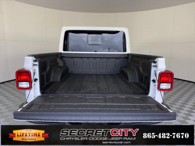 2025 Jeep Gladiator Sport S