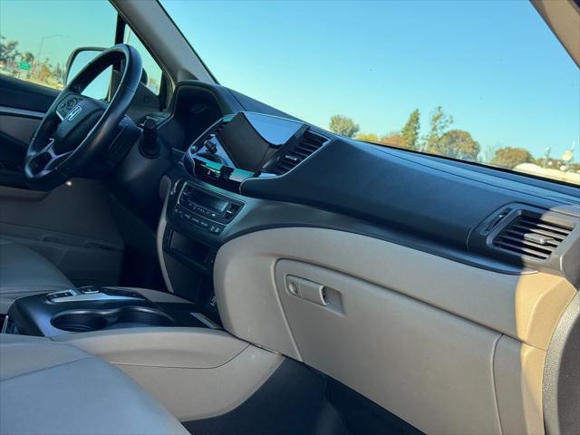 2022 Honda Pilot 2WD Special Edition