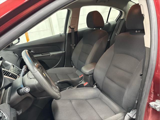 Used 2016 Chevrolet Cruze Limited For Sale in Wilmington, OH