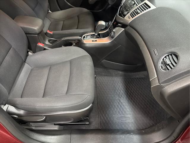 Used 2016 Chevrolet Cruze Limited For Sale in Wilmington, OH