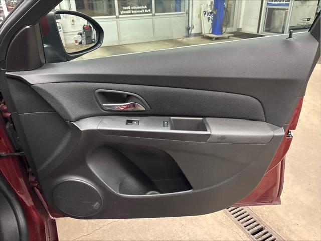 Used 2016 Chevrolet Cruze Limited For Sale in Wilmington, OH