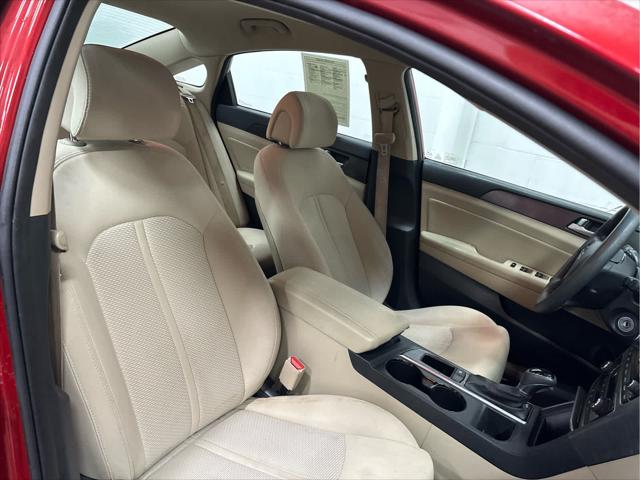 Used 2017 Hyundai Sonata For Sale in Wilmington, OH