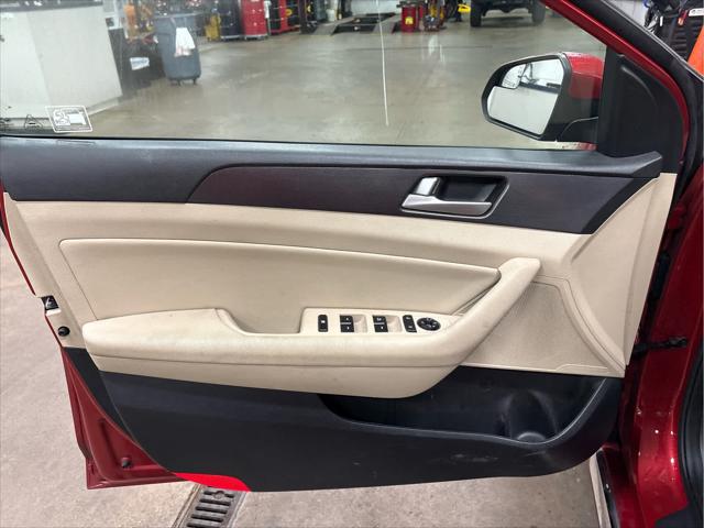 Used 2017 Hyundai Sonata For Sale in Wilmington, OH