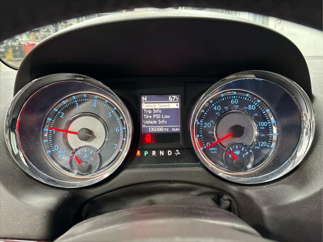 Used 2012 Chrysler Town & Country For Sale in Wilmington, OH