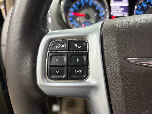 Used 2012 Chrysler Town & Country For Sale in Wilmington, OH