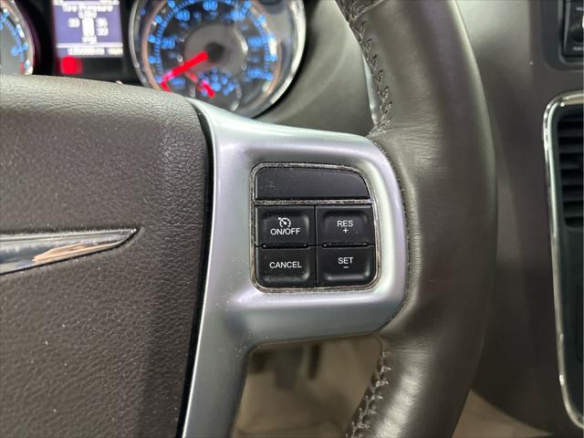 Used 2012 Chrysler Town & Country For Sale in Wilmington, OH