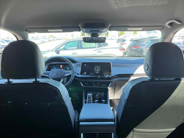 2026 Volkswagen Atlas Cross Sport 2.0T SE w/Technology