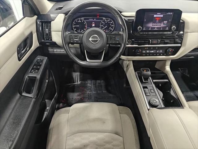 2023 Nissan Pathfinder SV 4WD