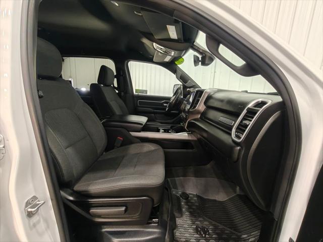 2020 Ram 1500 Big Horn Crew Cab 4x4 5'7" Box