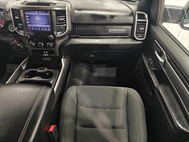 2020 Ram 1500 Big Horn Crew Cab 4x4 5'7" Box
