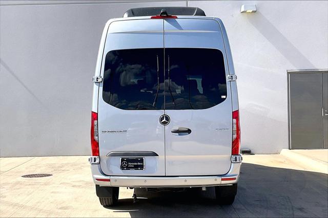 2025 Mercedes-Benz Sprinter 2500 Passenger 144 WB